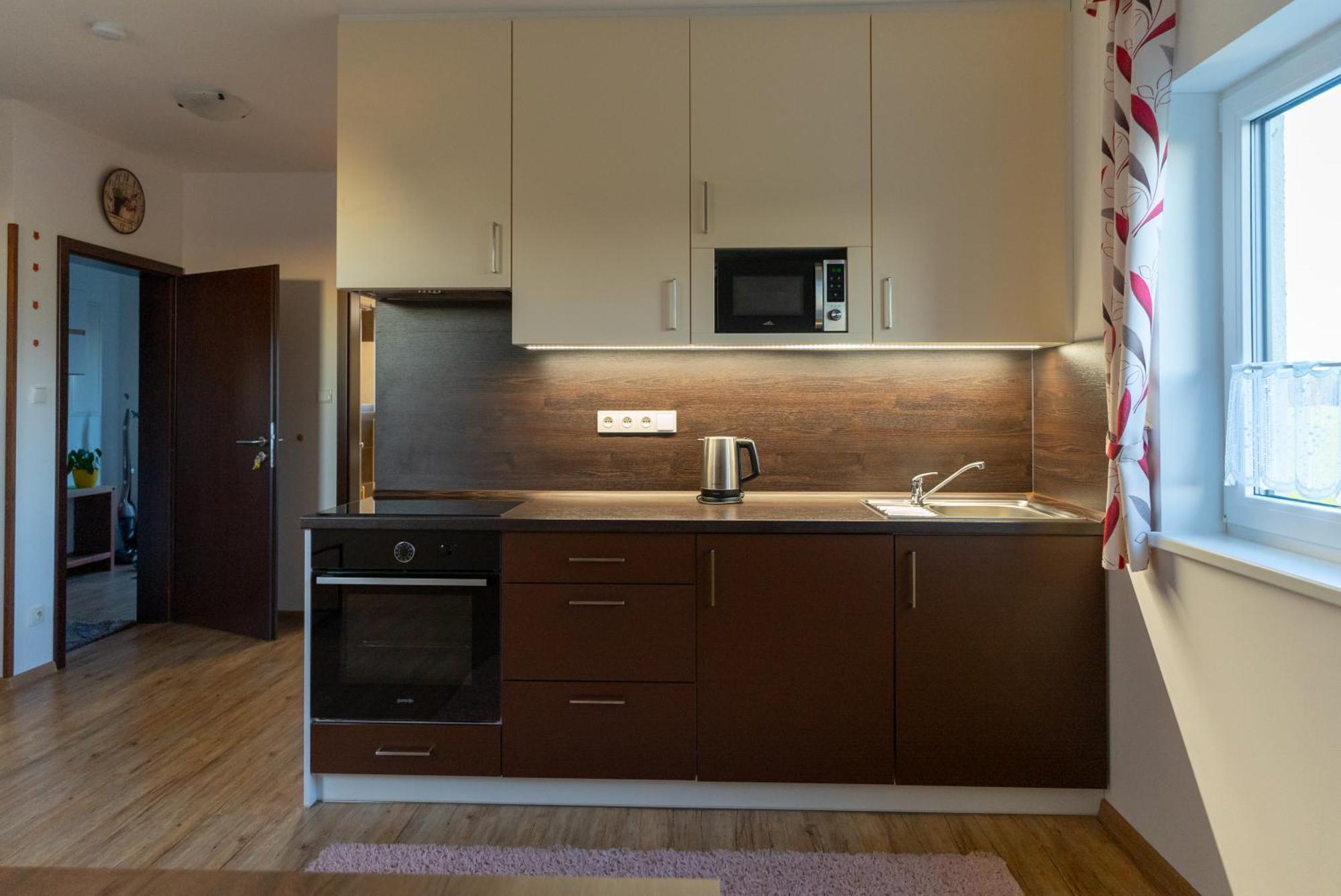 Apartmany Kohoutek A Slepicka V Novohradskych Horach Nové Hrady Dış mekan fotoğraf