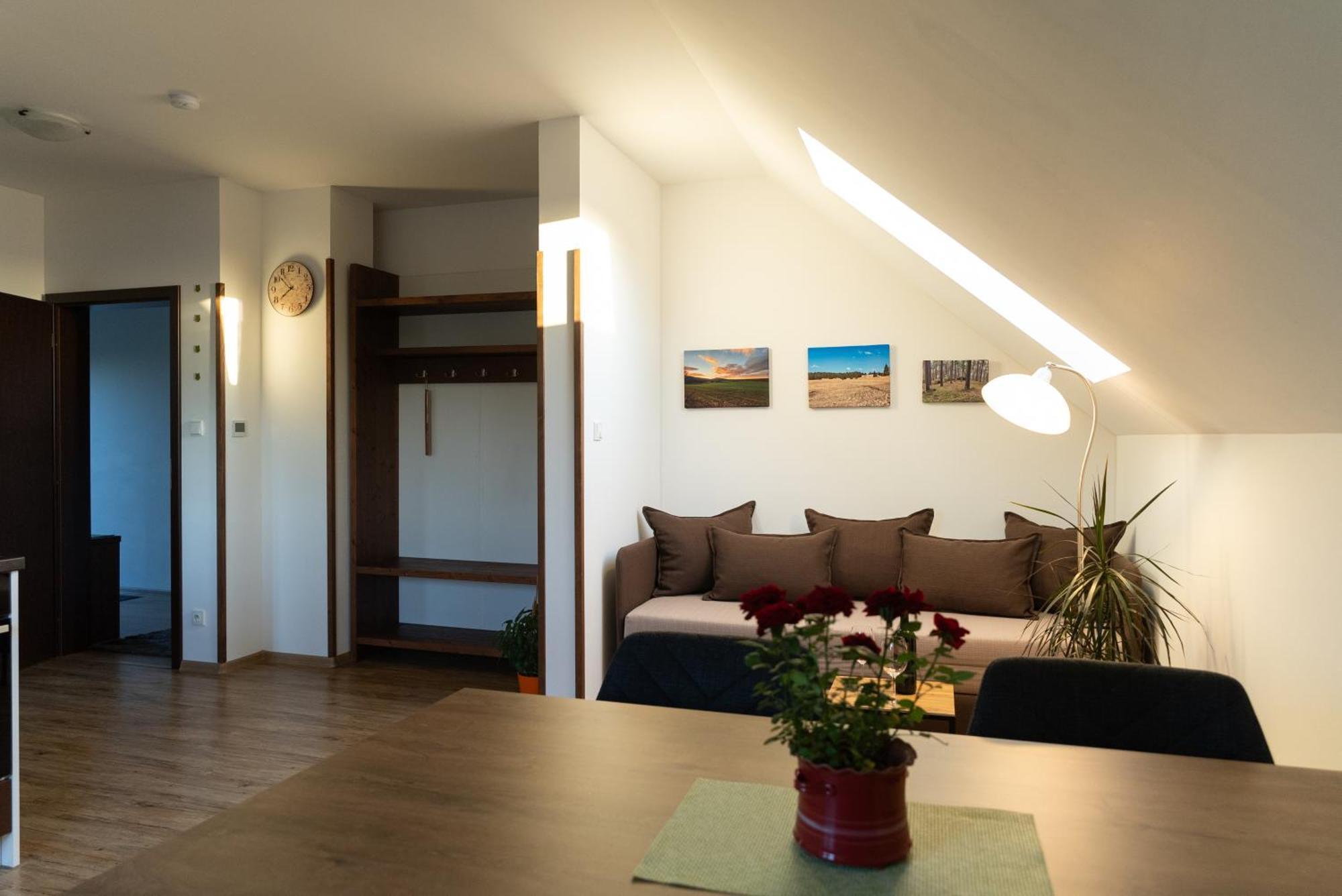 Apartmany Kohoutek A Slepicka V Novohradskych Horach Nové Hrady Dış mekan fotoğraf